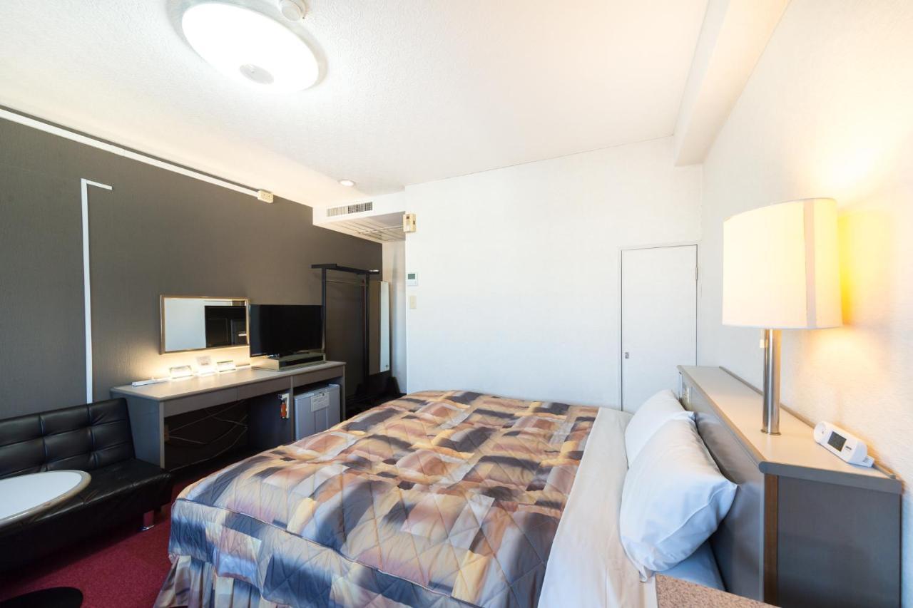 Hotel Sunrise Inn Kaizuka Екстериор снимка